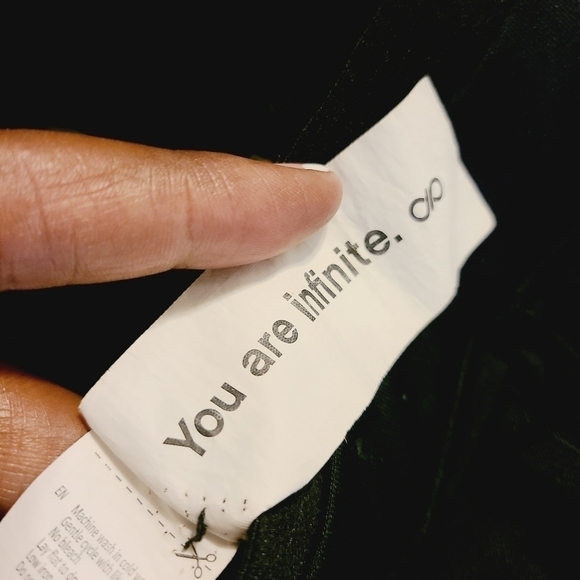 Infinite Performance | High Waist Faux Leather Leg - Picture 10 of 13